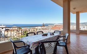 Royal Apartment Sea View